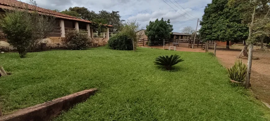 Foto 1 de Fazenda/Sítio com 4 Quartos à venda, 20m² em Alexania, Alexânia