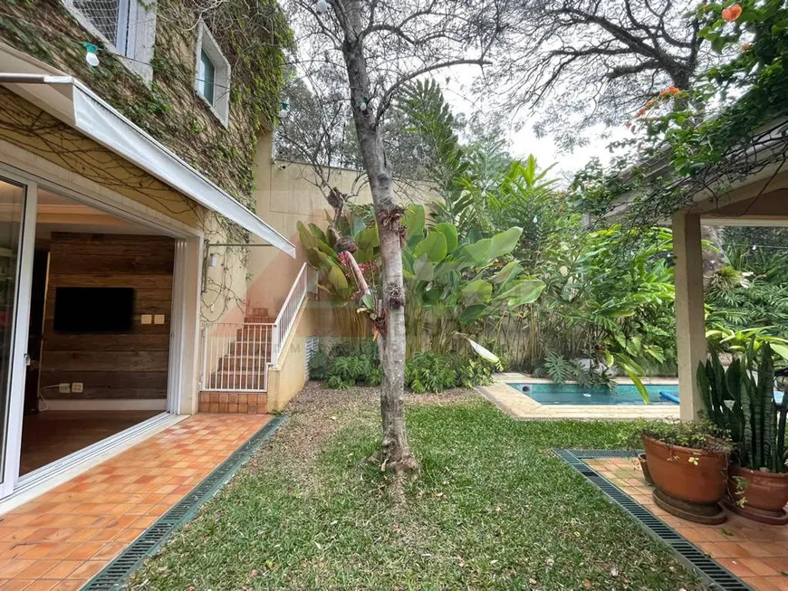 Foto 1 de Casa com 3 Quartos à venda, 200m² em Pacaembu, São Paulo