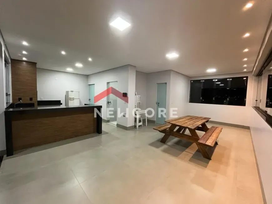 Foto 1 de Sobrado com 3 Quartos à venda, 432m² em Nova Uberlandia, Uberlândia