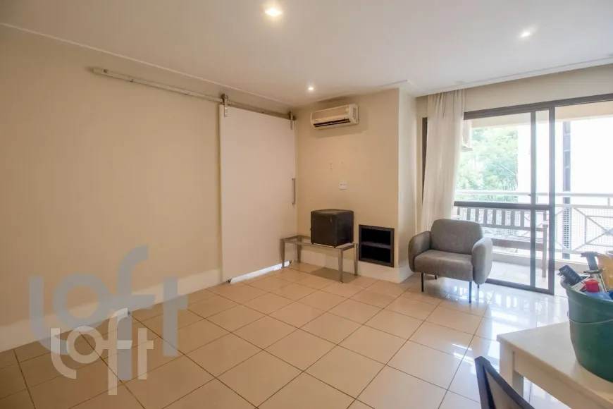 Foto 1 de Apartamento com 1 Quarto à venda, 60m² em Vila Andrade, São Paulo