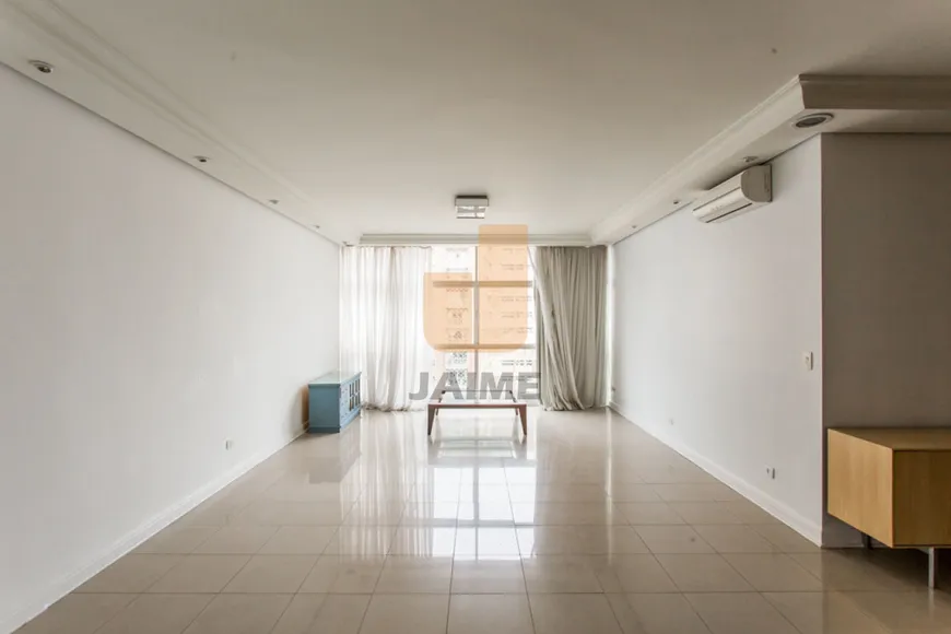 Foto 1 de Apartamento com 4 Quartos à venda, 220m² em Higienópolis, São Paulo