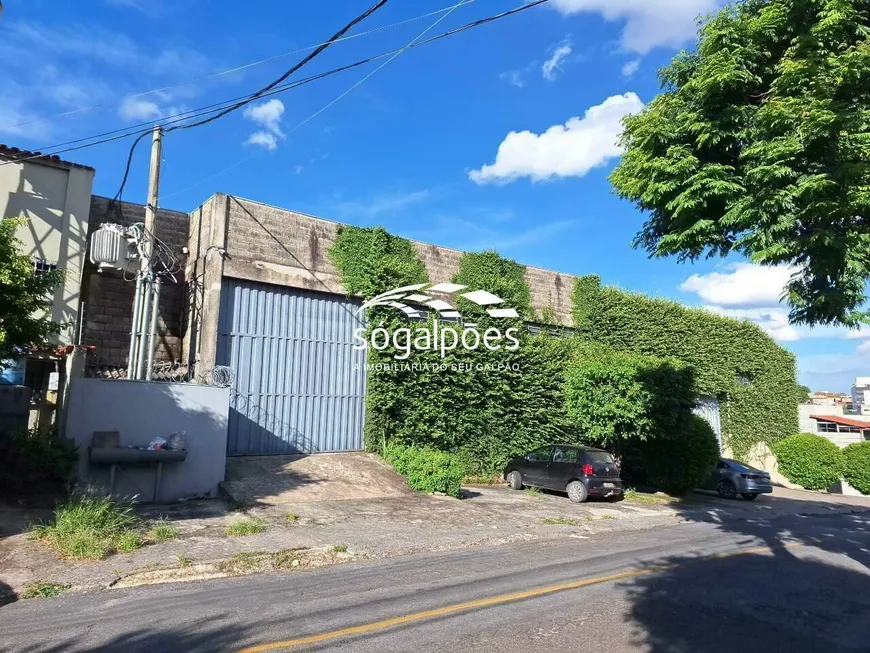 Foto 1 de Galpão/Depósito/Armazém para alugar, 892m² em Parque Recreio, Contagem