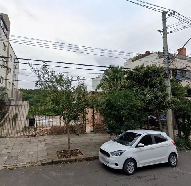 Foto 1 de Lote/Terreno à venda, 660m² em Petrópolis, Porto Alegre
