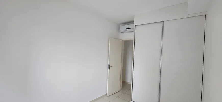 Foto 1 de Apartamento com 3 Quartos para alugar, 70m² em Ponta Negra, Manaus