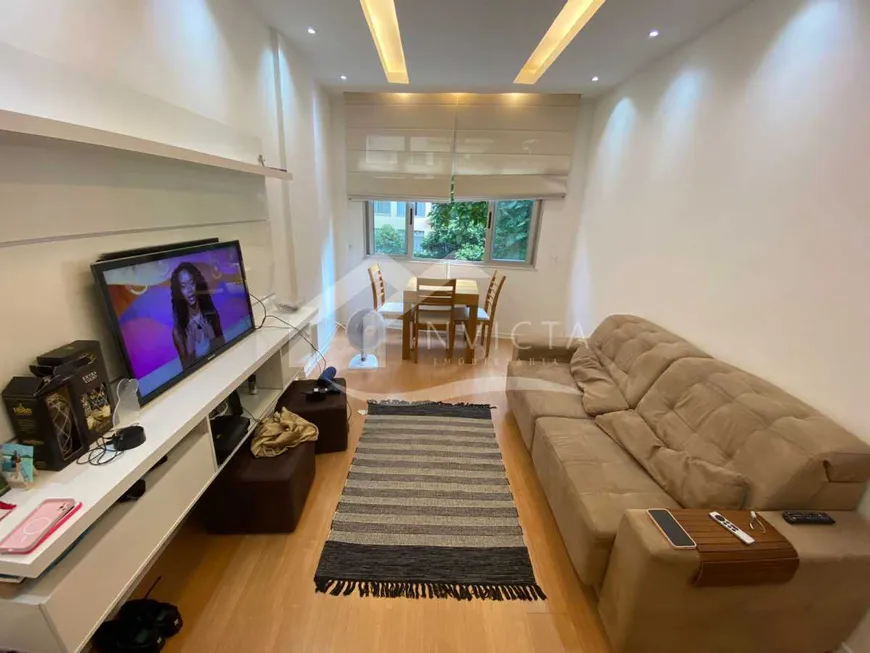 Foto 1 de Apartamento com 2 Quartos à venda, 80m² em Copacabana, Rio de Janeiro