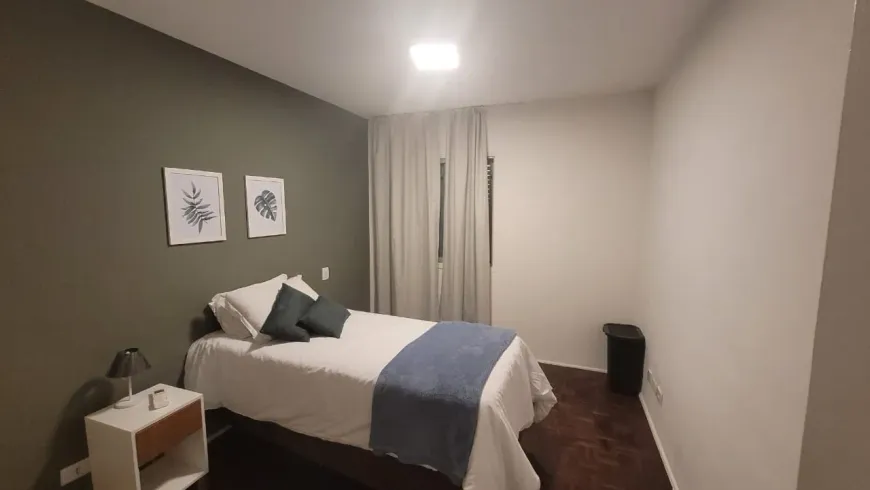 Foto 1 de Apartamento com 3 Quartos para venda ou aluguel, 110m² em Cerqueira César, São Paulo