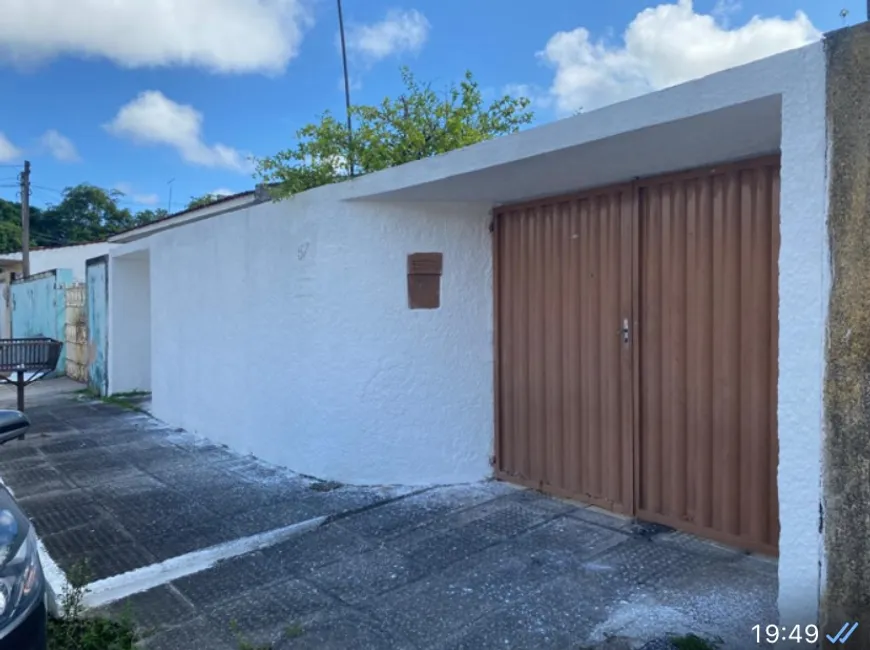 Foto 1 de Casa com 3 Quartos à venda, 280m² em Antares, Maceió