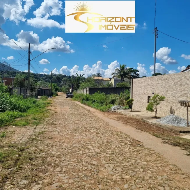 Foto 1 de Lote/Terreno à venda, 360m² em Central, Mateus Leme