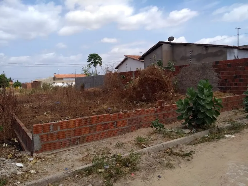 Foto 1 de Lote/Terreno à venda, 200m² em Itapetinga, Mossoró