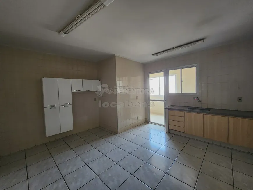Foto 1 de Apartamento com 3 Quartos para alugar, 118m² em Centro, São José do Rio Preto