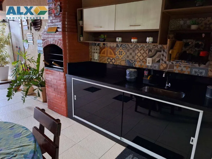 Foto 1 de Casa de Condomínio com 2 Quartos à venda, 120m² em Vista Alegre, São Gonçalo