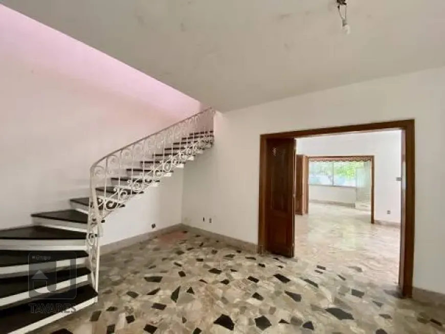 Foto 1 de Casa com 3 Quartos à venda, 407m² em Urca, Rio de Janeiro