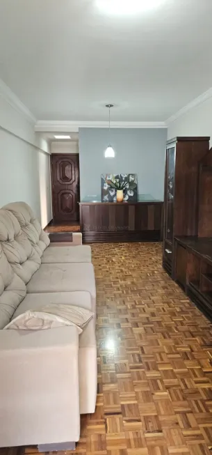 Foto 1 de Apartamento com 3 Quartos para alugar, 136m² em Zona 07, Maringá