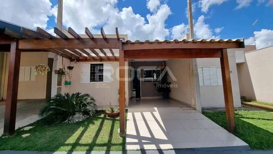 Foto 1 de Casa com 2 Quartos à venda, 70m² em Jardim Tangará, São Carlos