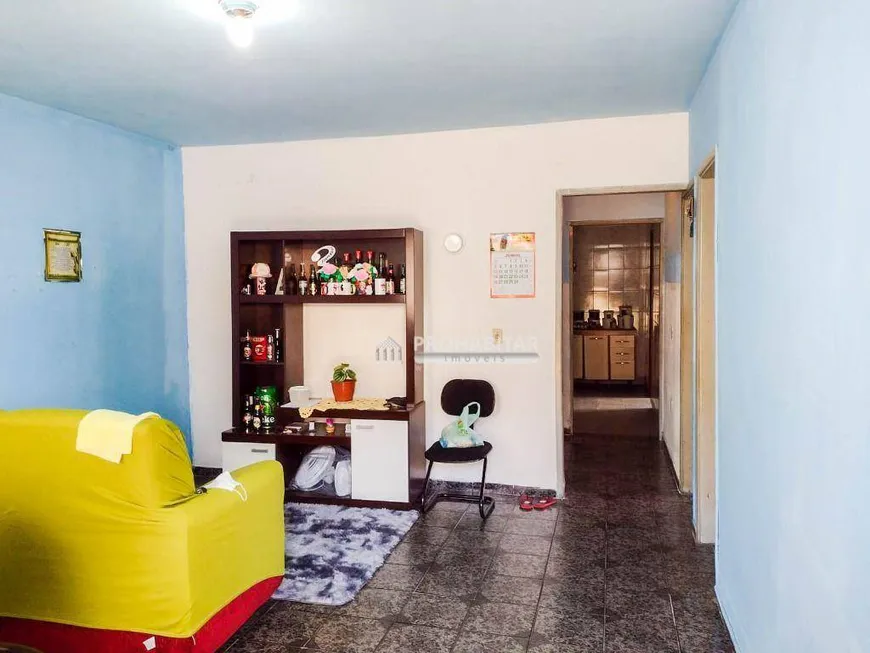 Foto 1 de Casa com 3 Quartos à venda, 160m² em Jardim Myrna, São Paulo