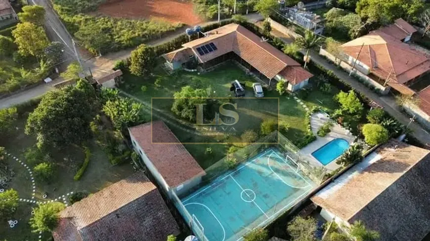 Foto 1 de Fazenda/Sítio com 4 Quartos à venda, 2356m² em Campininha Canguera, São Roque