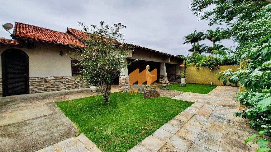 Foto 1 de Casa com 4 Quartos à venda, 400m² em Ogiva, Cabo Frio