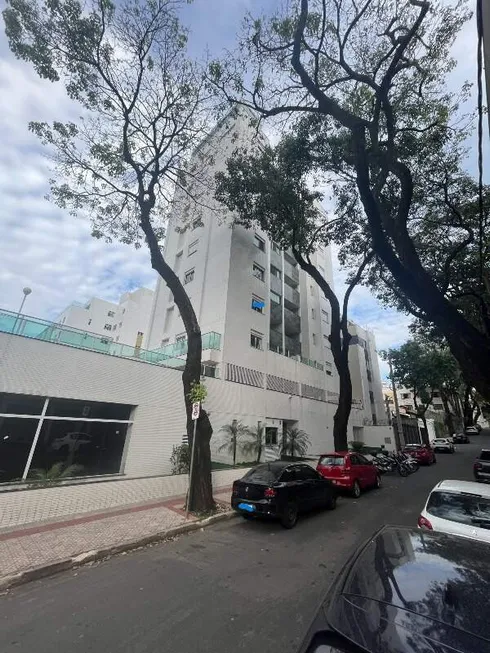 Foto 1 de Apartamento com 3 Quartos à venda, 100m² em Santo Antônio, Belo Horizonte