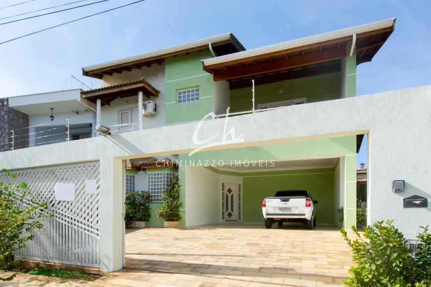 Foto 1 de Sobrado com 3 Quartos à venda, 351m² em Jardim Nossa Senhora Auxiliadora, Campinas