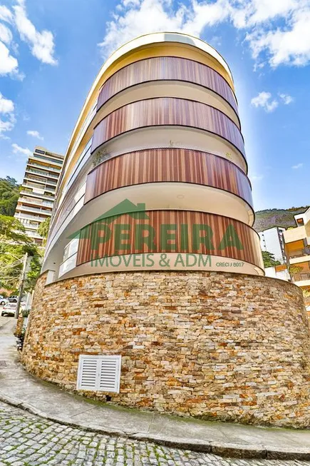 Foto 1 de Apartamento com 3 Quartos à venda, 179m² em Lagoa, Rio de Janeiro