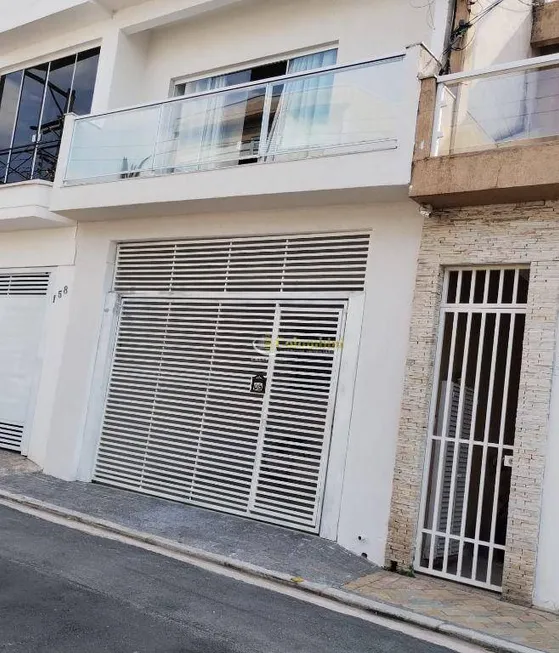 Foto 1 de Sobrado com 3 Quartos à venda, 255m² em Vila Gomes Cardim, São Paulo