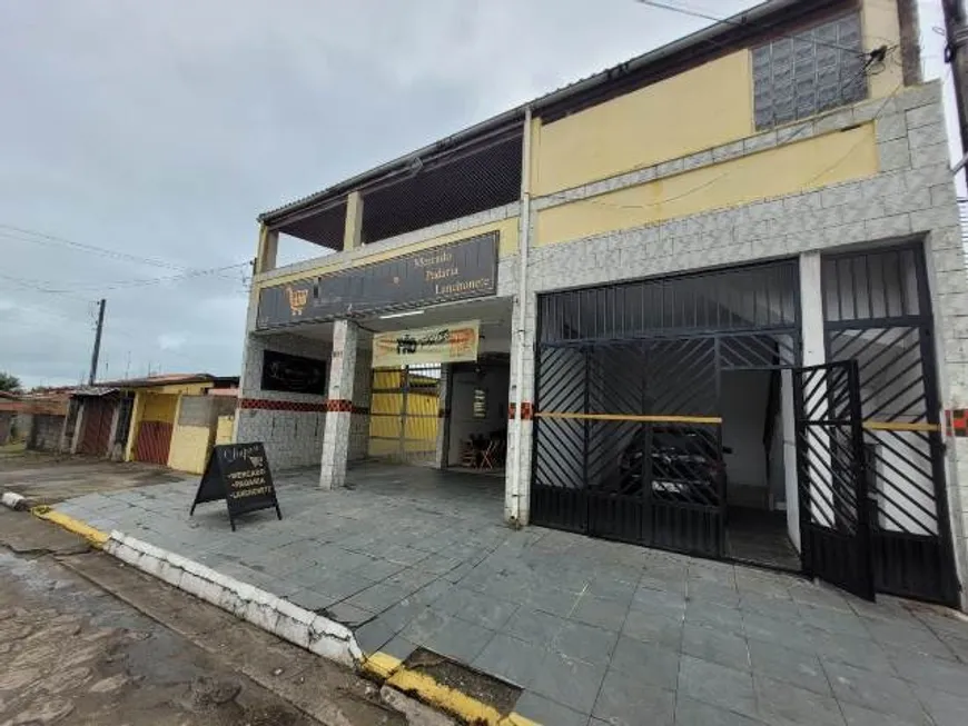 Foto 1 de Imóvel Comercial com 3 Quartos à venda, 547m² em Balneário Gaivota, Itanhaém