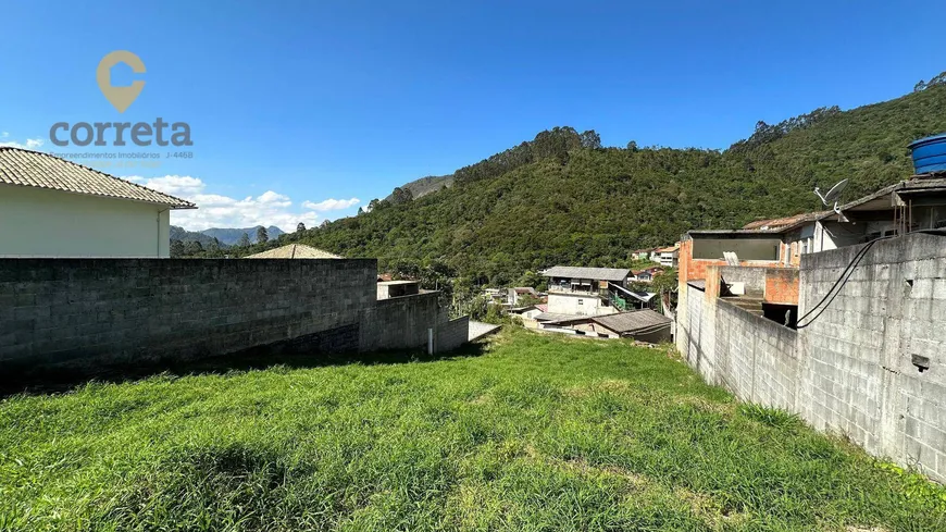 Foto 1 de Lote/Terreno à venda, 403m² em Estrada Sítio São Luís, Nova Friburgo