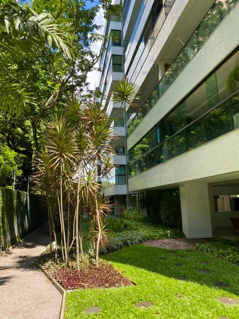 Foto 1 de Apartamento com 4 Quartos à venda, 149m² em Monteiro, Recife