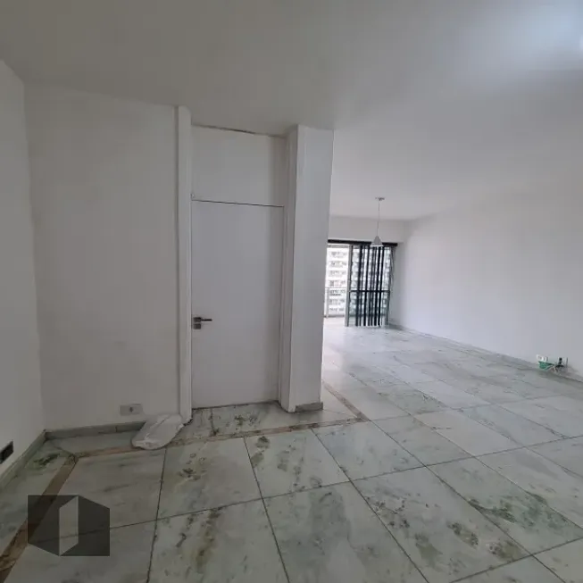 Foto 1 de Apartamento com 1 Quarto à venda, 65m² em Barra da Tijuca, Rio de Janeiro