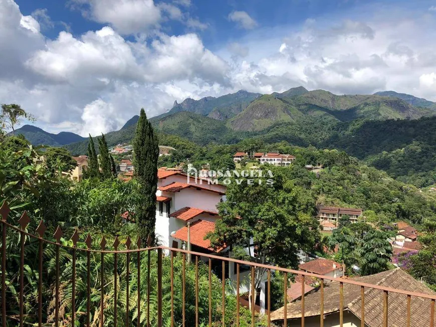 Foto 1 de Casa de Condomínio com 3 Quartos à venda, 153m² em Pimenteiras, Teresópolis