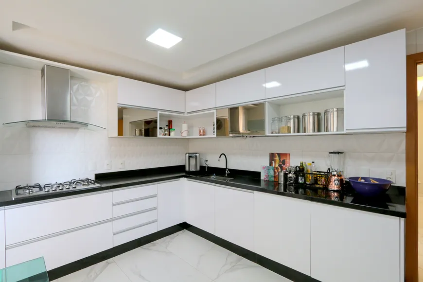 Foto 1 de Apartamento com 4 Quartos à venda, 158m² em Sul (Águas Claras), Brasília