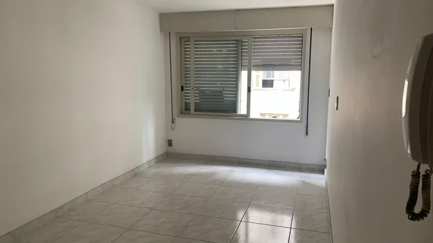 Foto 1 de Apartamento com 1 Quarto à venda, 45m² em Centro Histórico, Porto Alegre