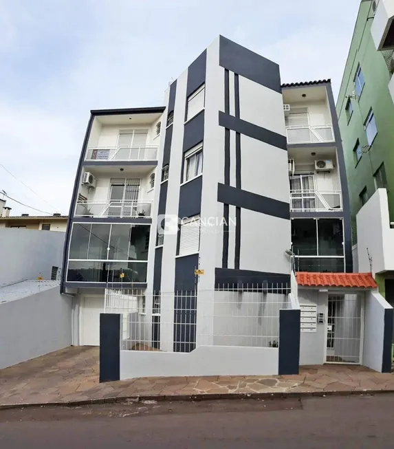 Foto 1 de Apartamento com 2 Quartos à venda, 73m² em Centro, Santa Maria