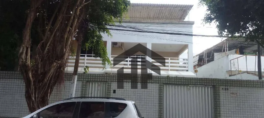 Foto 1 de Casa com 4 Quartos à venda, 219m² em Boa Viagem, Recife