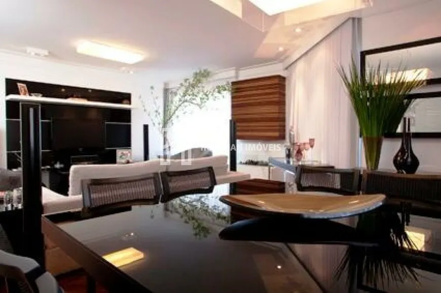 Foto 1 de Apartamento com 3 Quartos para alugar, 174m² em Santa Paula, São Caetano do Sul