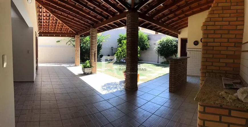 Foto 1 de Sobrado com 4 Quartos à venda, 287m² em Vila Avaí, Indaiatuba