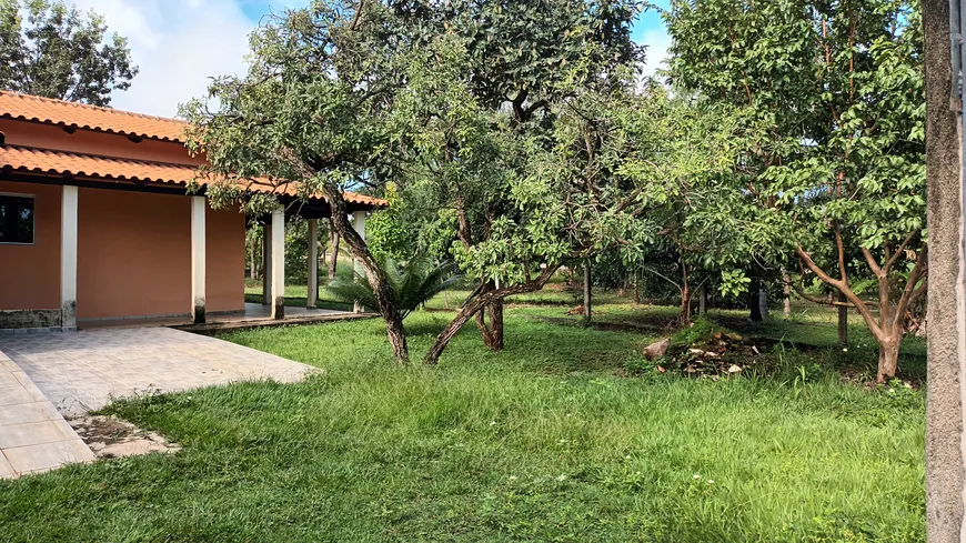 Foto 1 de Fazenda/Sítio com 3 Quartos à venda, 2700m² em Zona Rural, Hidrolândia