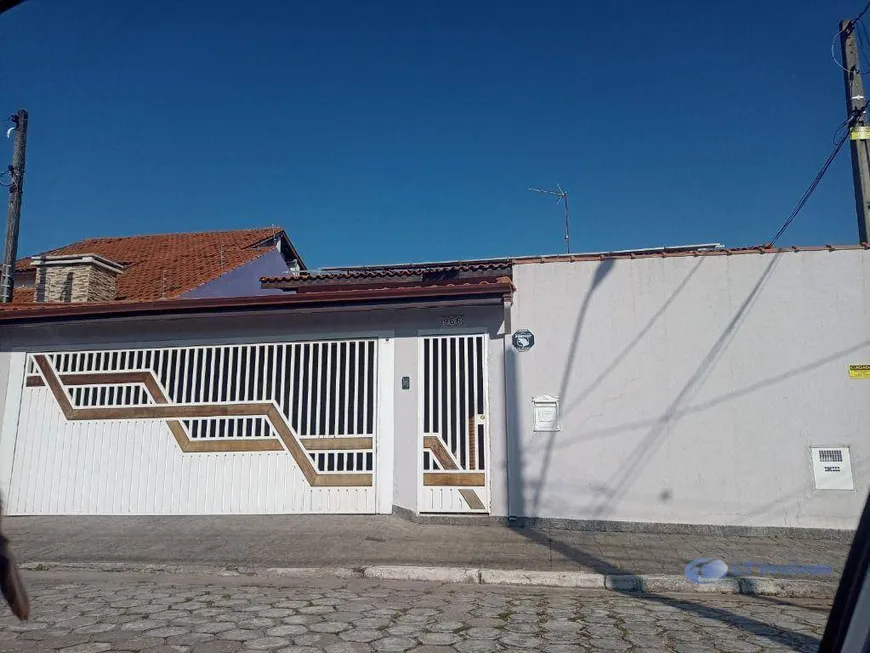 Foto 1 de Casa com 3 Quartos à venda, 207m² em Jardim Santa Maria, Jacareí