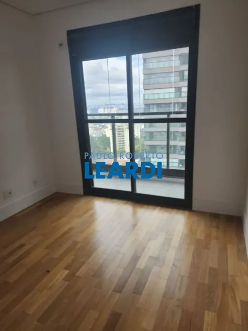 Foto 1 de Apartamento com 3 Quartos à venda, 116m² em Vila Yara, Osasco