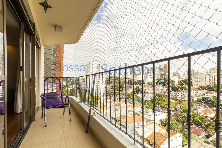 Foto 1 de Apartamento com 3 Quartos à venda, 182m² em Santa Cecília, São Paulo