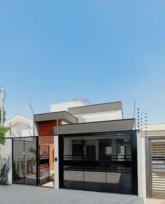 Foto 1 de Casa com 3 Quartos à venda, 129m² em Jardim Oriental, Maringá
