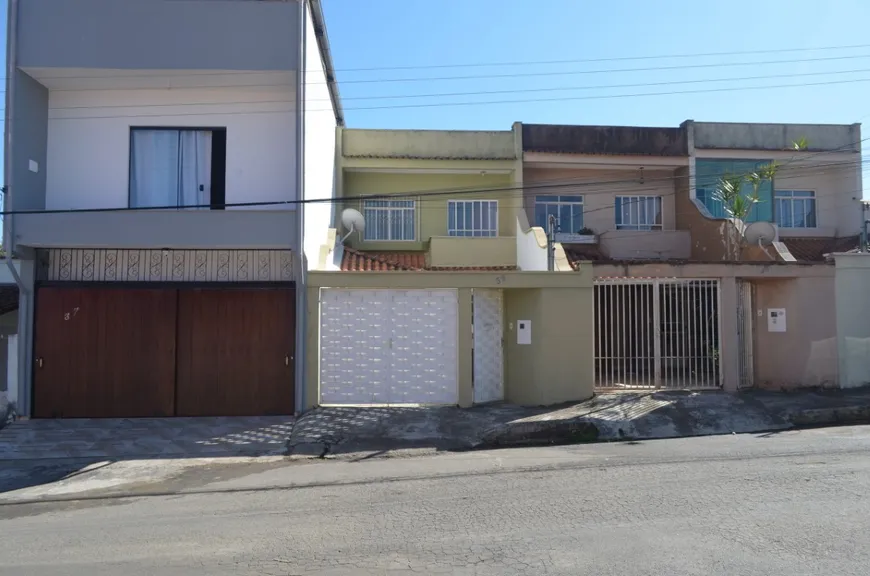 Foto 1 de Casa com 3 Quartos à venda, 137m² em Pio Xii, São João Del Rei