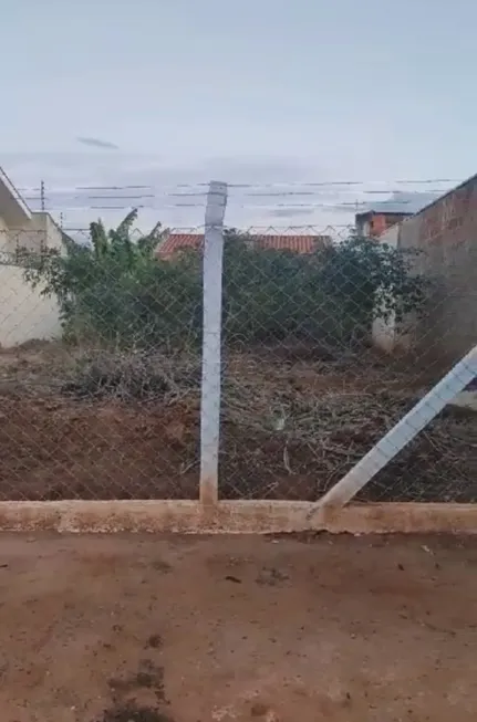 Foto 1 de Lote/Terreno à venda, 200m² em Parque das Aroeiras II, São José do Rio Preto