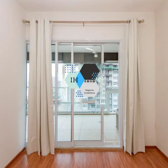 Foto 1 de Apartamento com 1 Quarto para alugar, 51m² em Vila Gertrudes, São Paulo