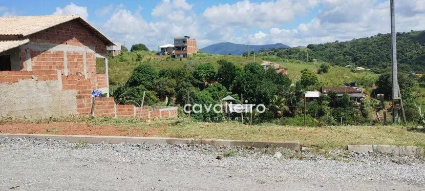 Foto 1 de Lote/Terreno à venda, 438m² em Jacaroá, Maricá