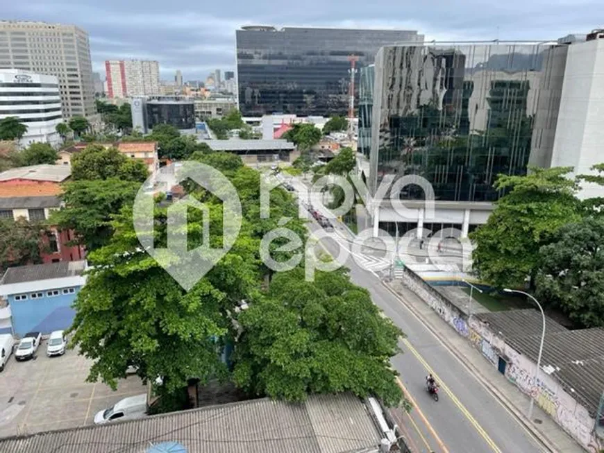 Foto 1 de Apartamento com 3 Quartos à venda, 70m² em Cidade Nova, Rio de Janeiro