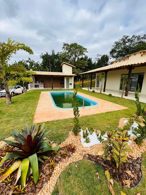 Foto 1 de Fazenda/Sítio com 3 Quartos à venda, 1200m² em São Mateus, Igarapé