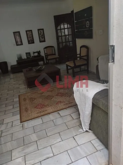 Foto 1 de Casa com 3 Quartos para alugar, 300m² em Vila Mesquita, Bauru