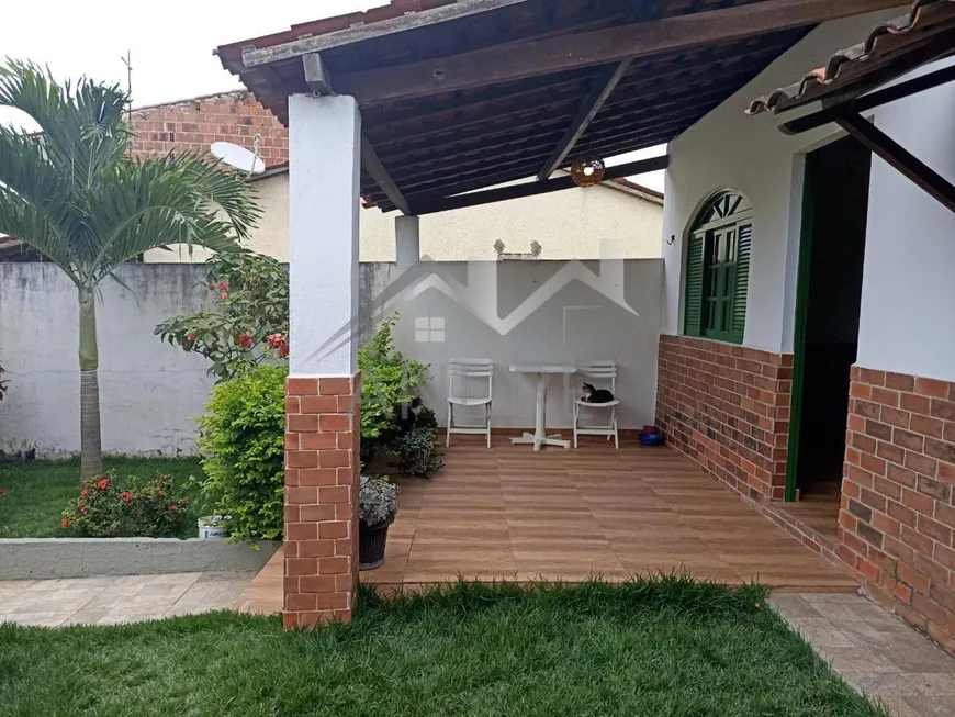 Foto 1 de Casa com 2 Quartos à venda, 230m² em Santo Antônio, Bezerros