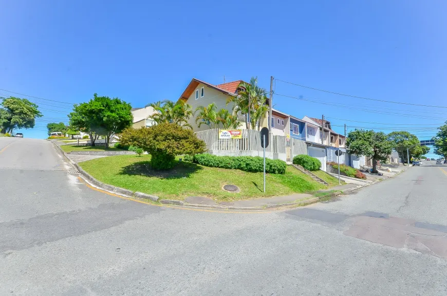 Foto 1 de Sobrado com 3 Quartos à venda, 160m² em Bairro Alto, Curitiba